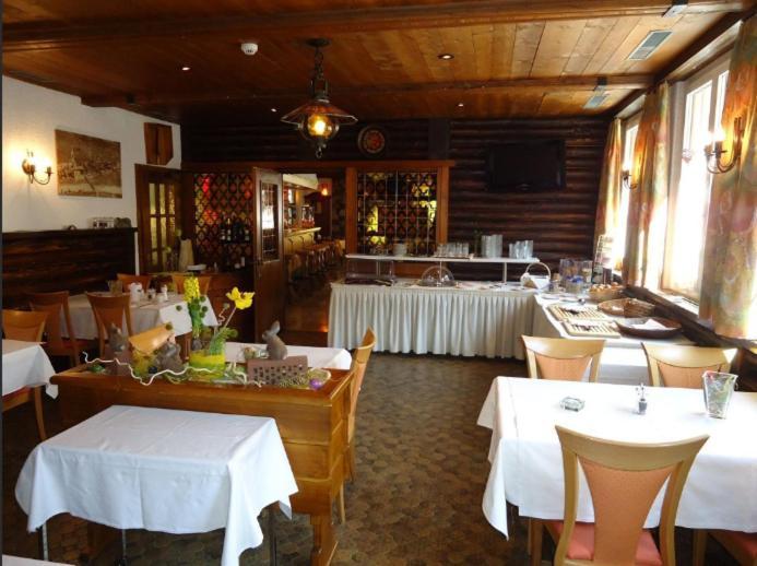 Hotel Alpha Saas-Grund Esterno foto