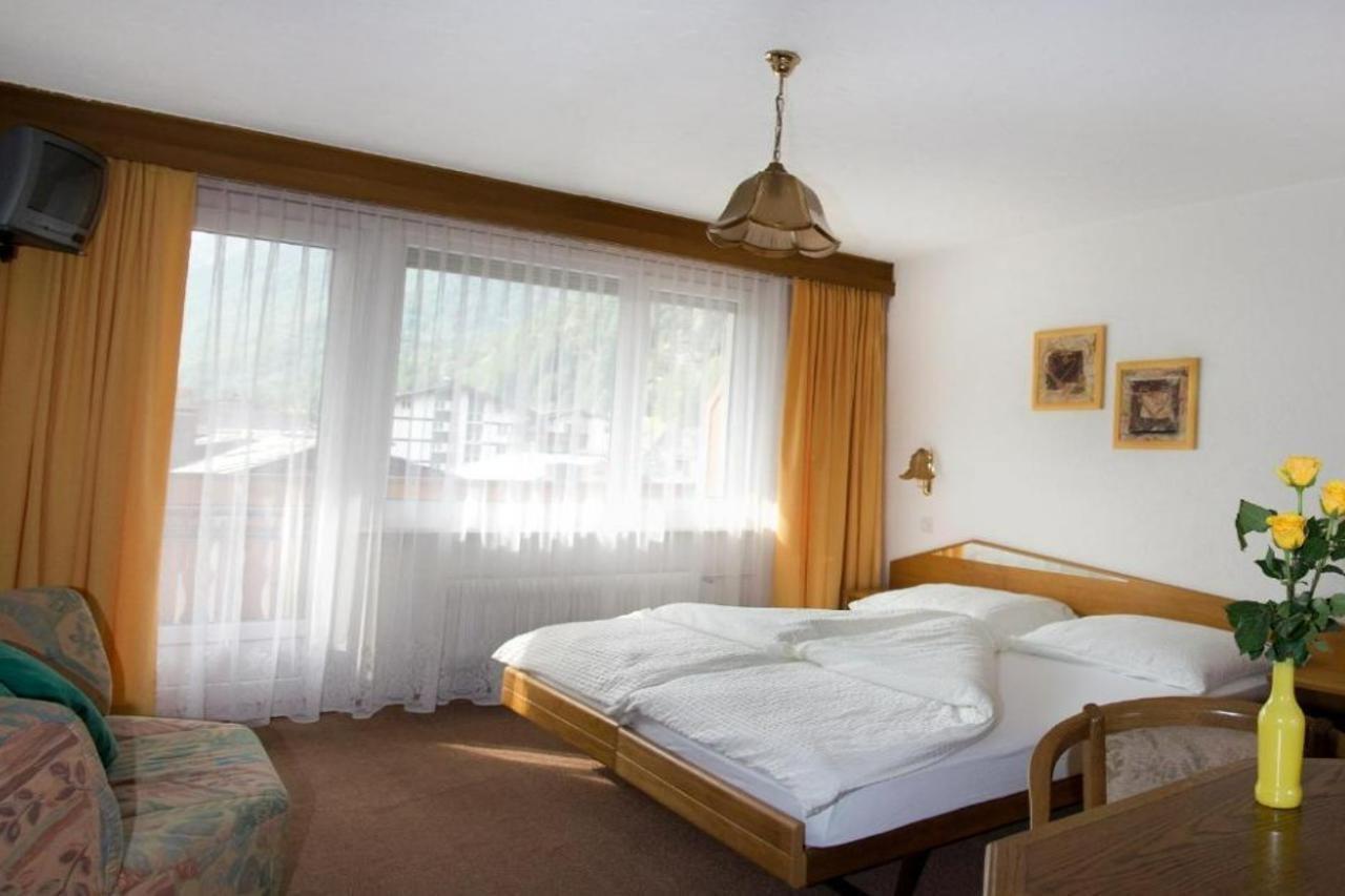 Hotel Alpha Saas-Grund Esterno foto